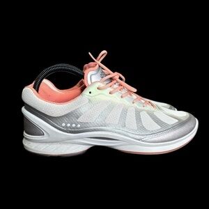 ECCO BIOM 'Fjuel' Women's Coral/Gray Racer Cross Trainers Size: 41 US:10/10.5